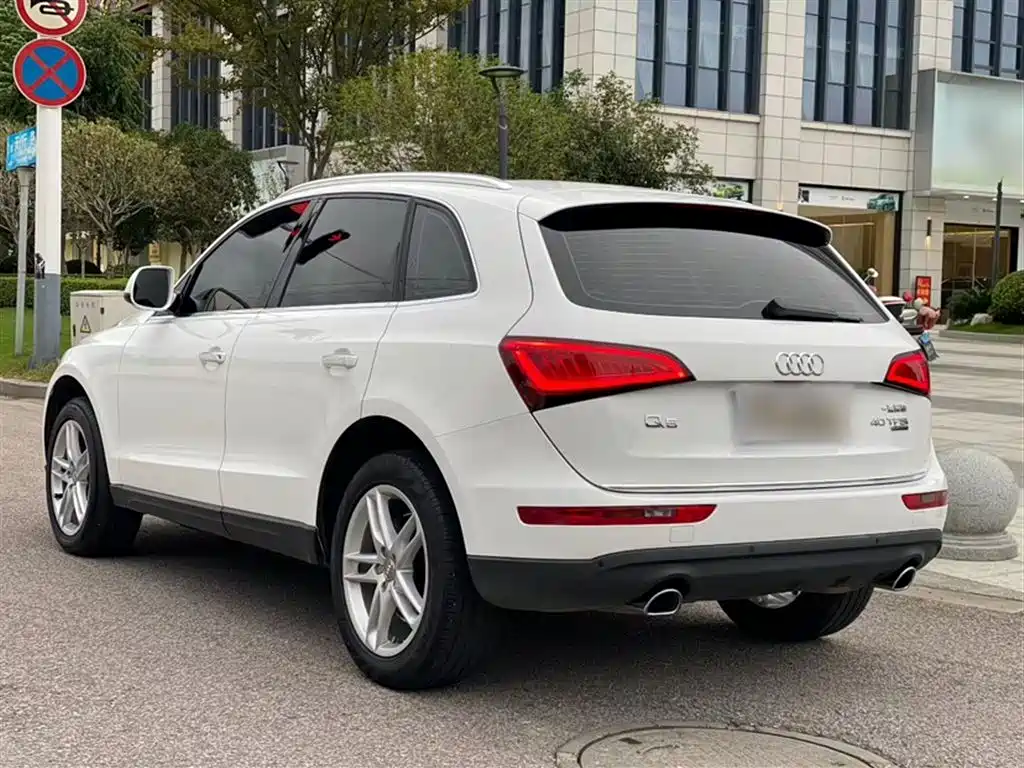 Audi Q5 2017 40 TFSI Technology фото 23