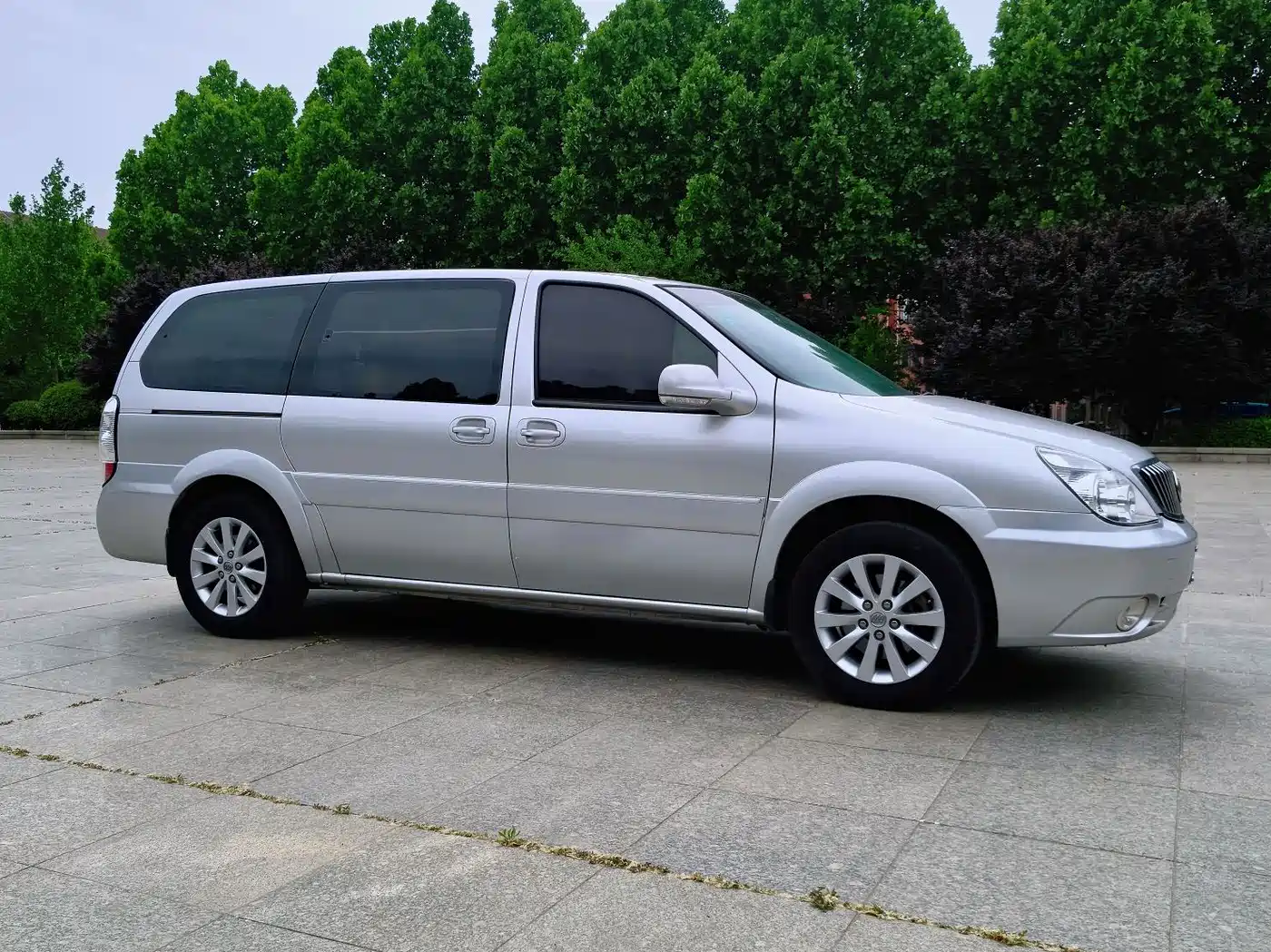 Buick GL8 2014 2.4L Comfort Edition фото 9