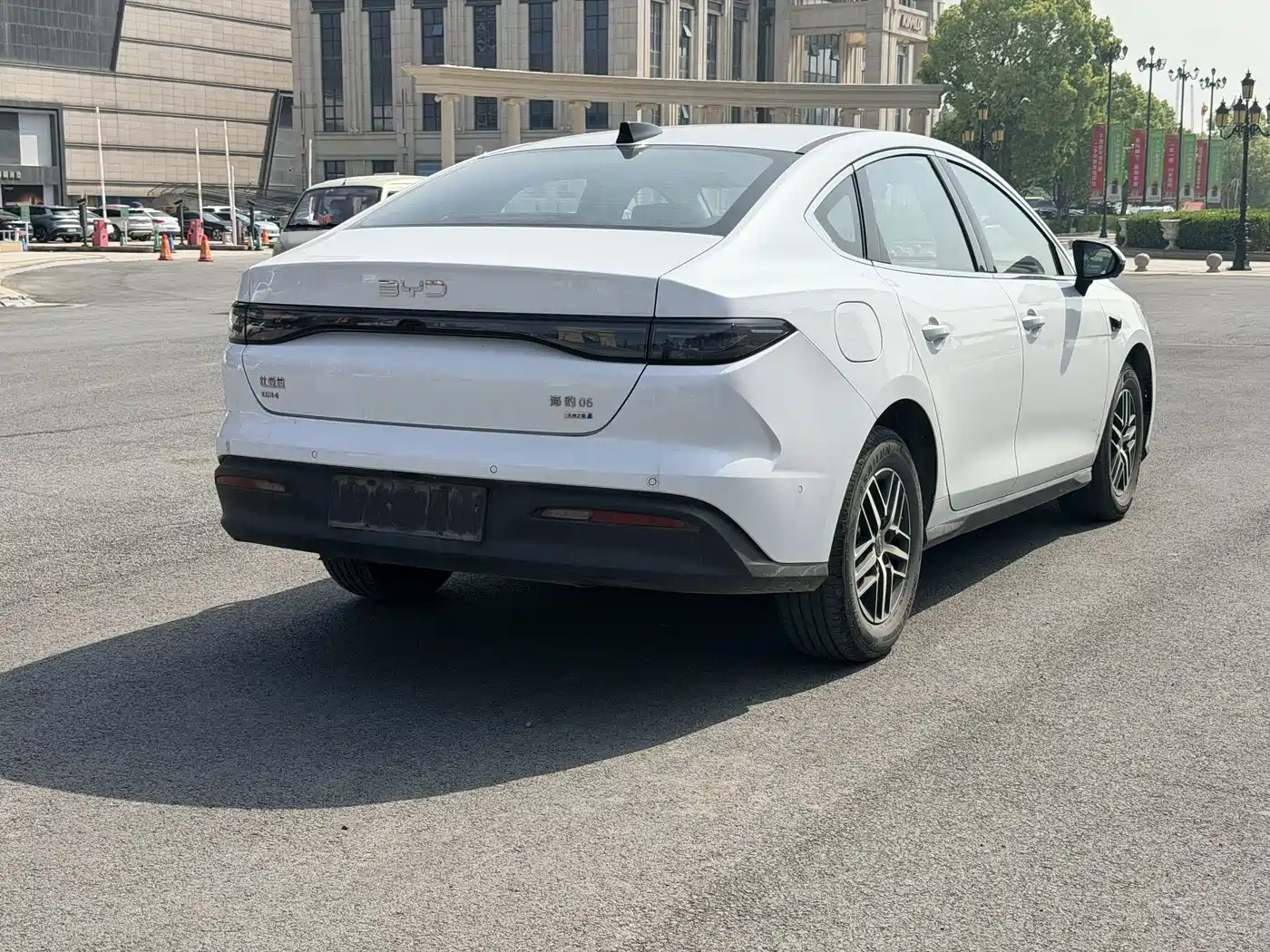 BYD Hai Bao 05 DM-i 2025 DM-i Smart Driving Edition 120KM Flagship фото 17