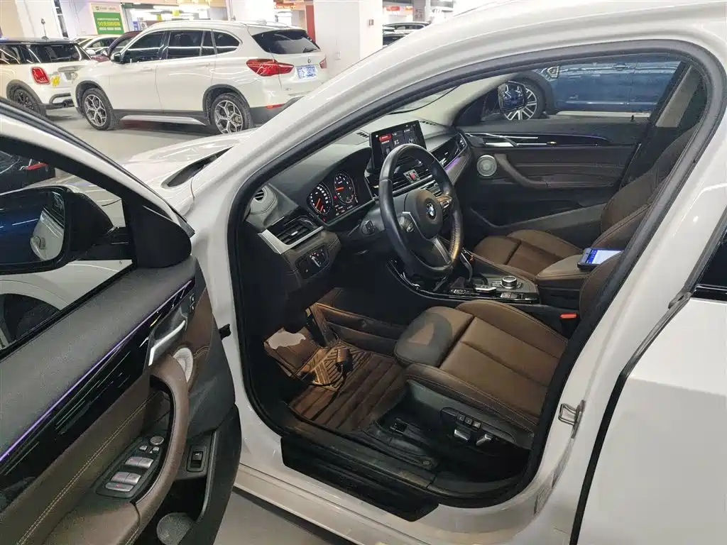 BMW X2 2022 sDrive25i M Sport Package фото 12