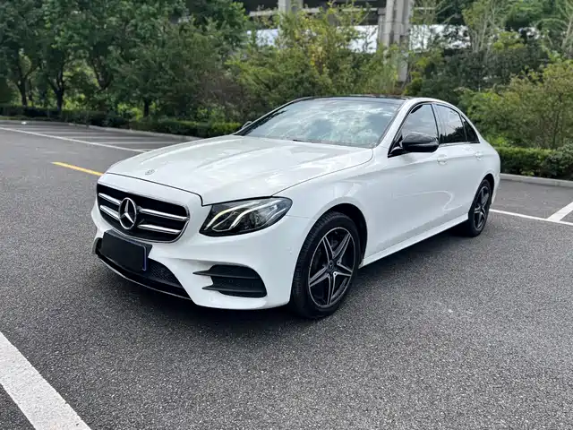 Mercedes-Benz E-Class E 260, Спорт