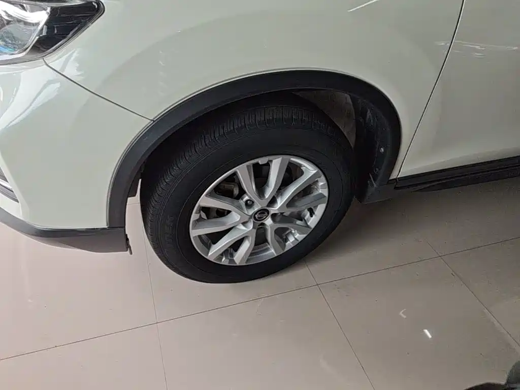 Nissan X-Trail 2019 2.0L CVT Smart Comfort 2WD 23