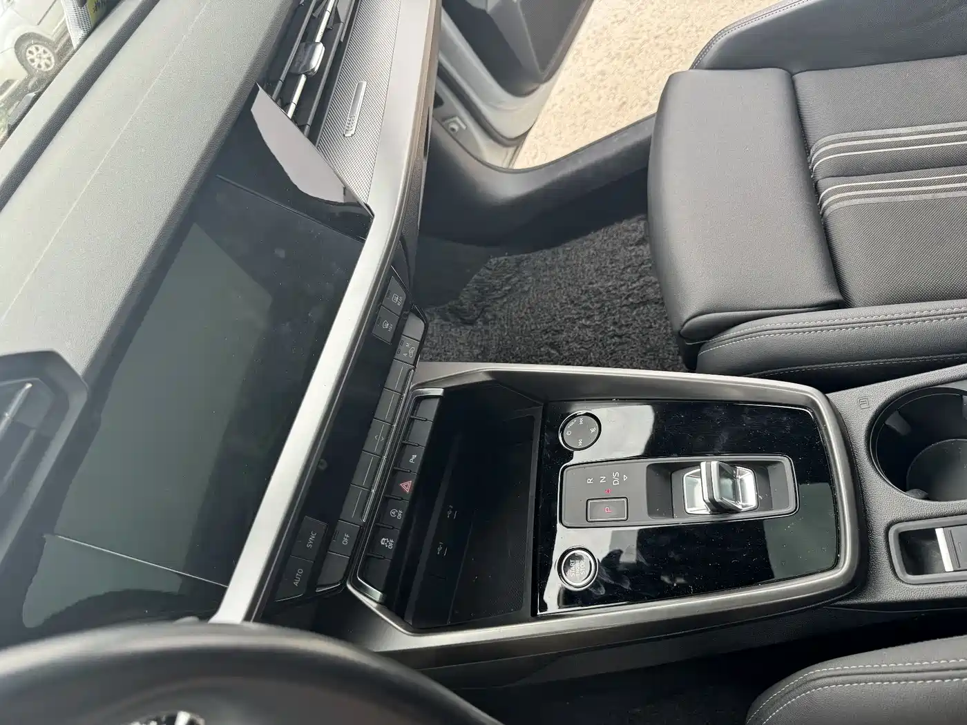 Audi A3 2023 A3L Limousine 35 TFSI Fashion Sport фото 11
