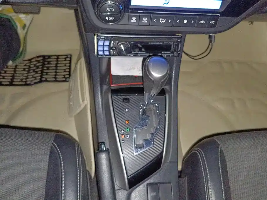 Toyota Levin 2014 1.6G-L CVT Premium Edition фото 16