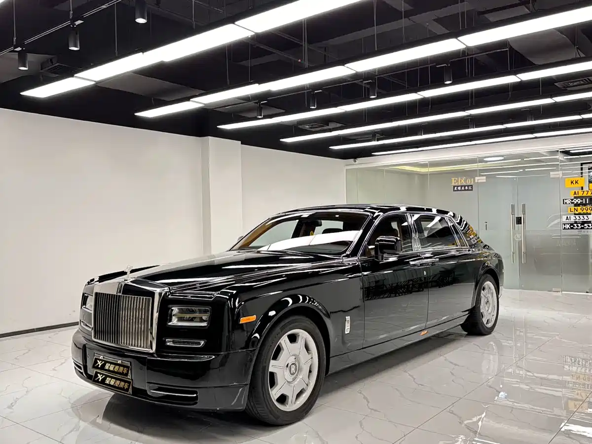 Rolls-Royce Phantom 2006 6.7L Extended Wheelbase EWB