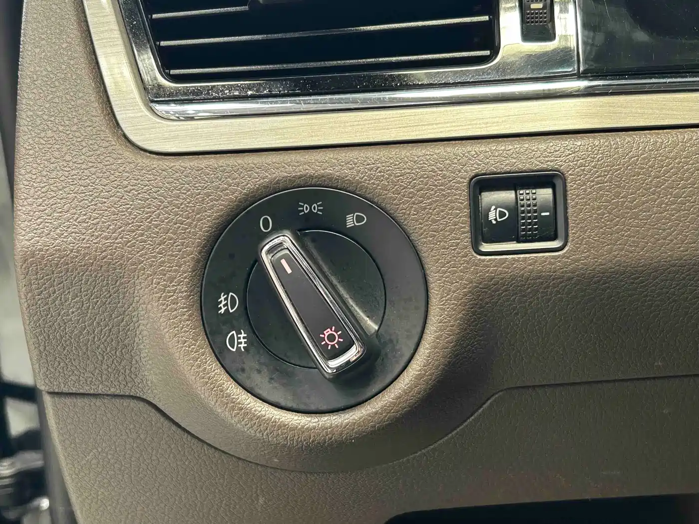 Volkswagen Bora 2013 1.4T Automatic Comfort фото 10