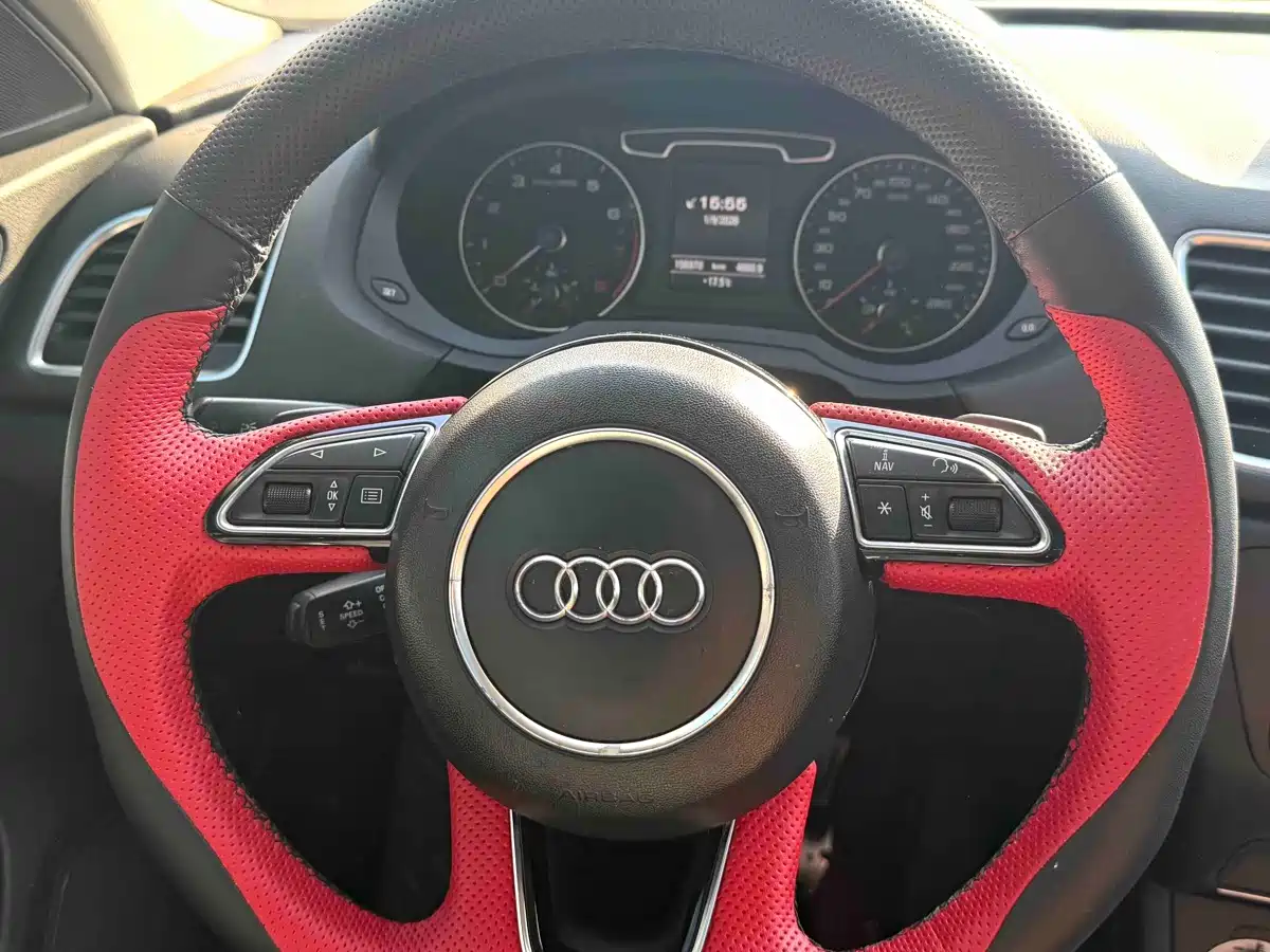 Photo 17 - Audi Q3