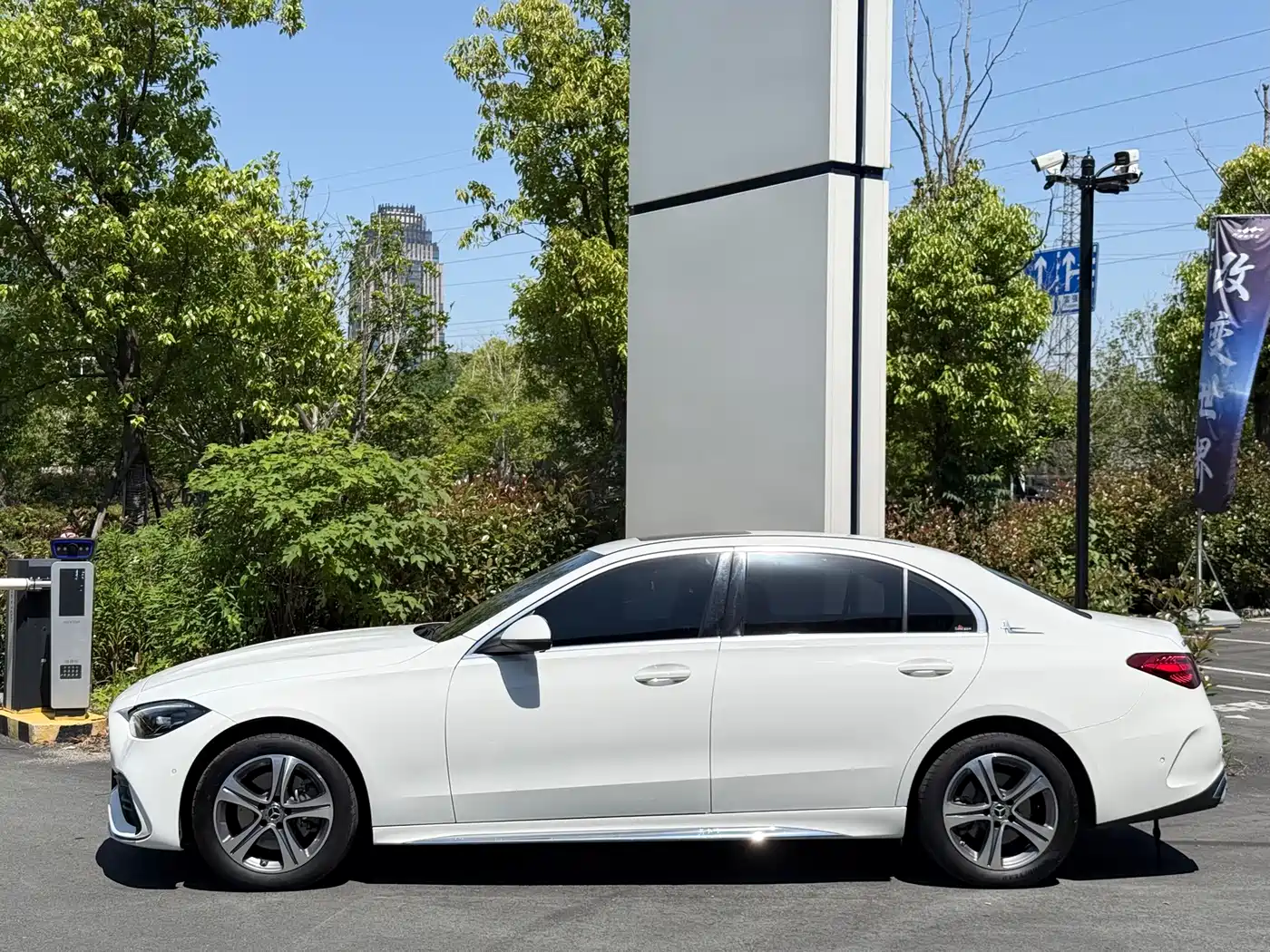 Mercedes-Benz C-Class 2022 C 200 L Sport Version фото 2