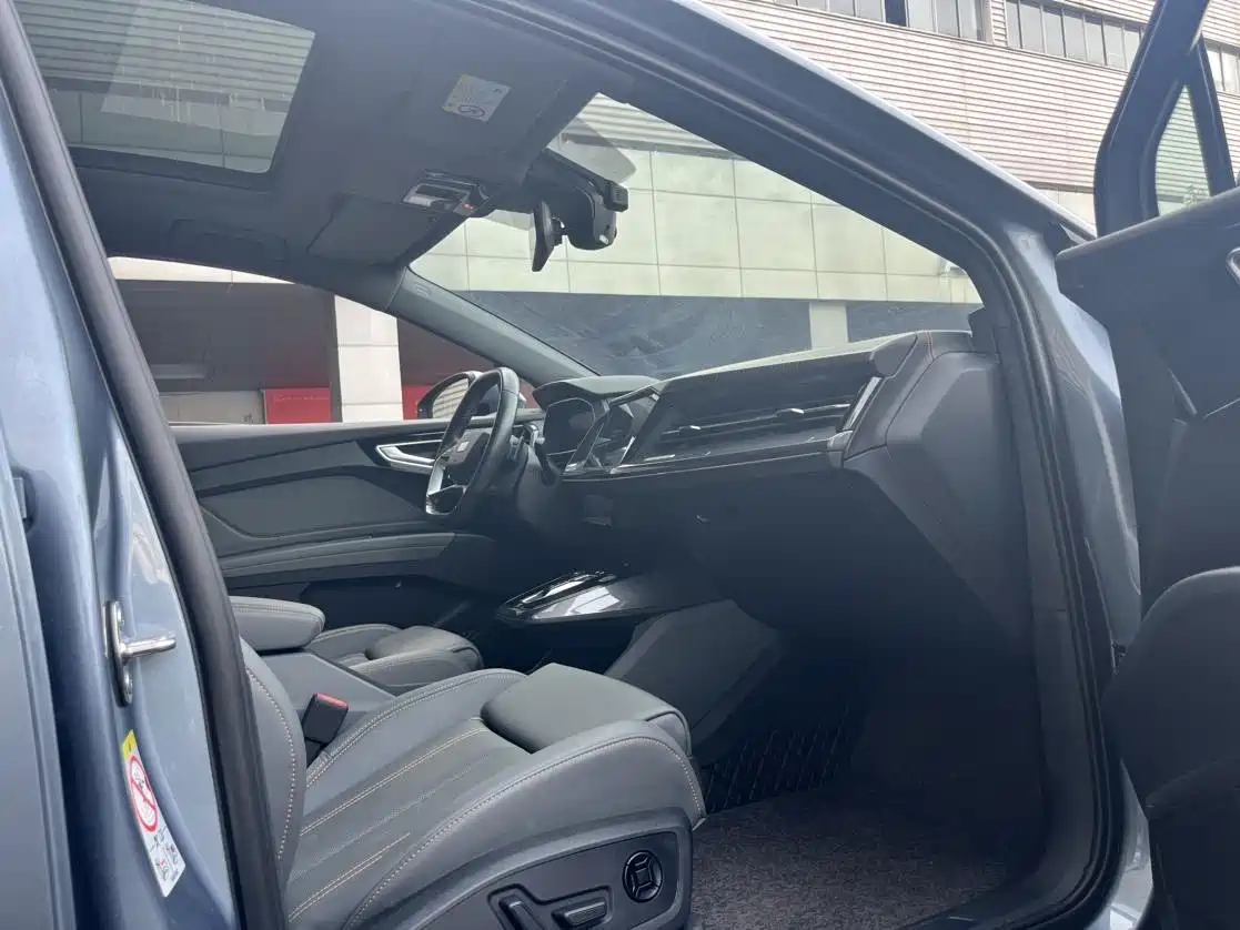 Audi Q4 e-tron 2024 40 e-tron Creation Edition фото 11