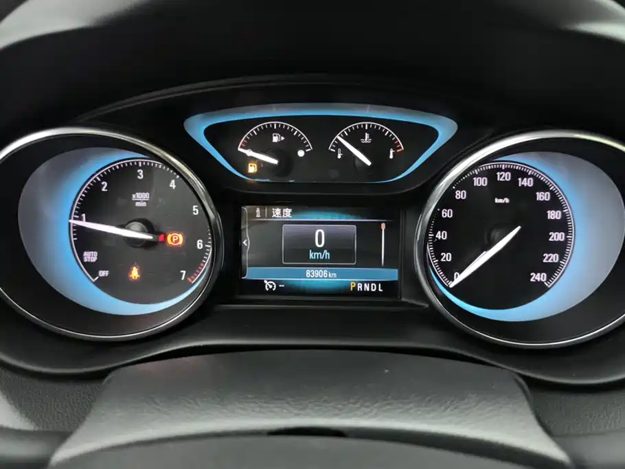 Фото 14 - Buick Envision Plus