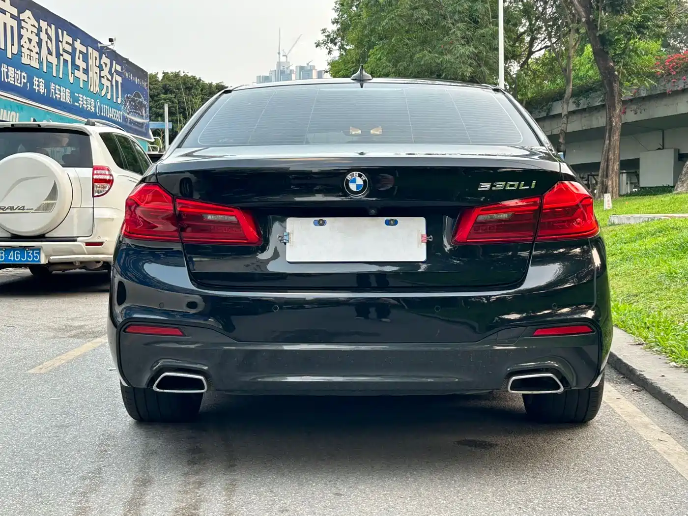 BMW 5 Series 2019 530Li Leading M Sport Package фото 4