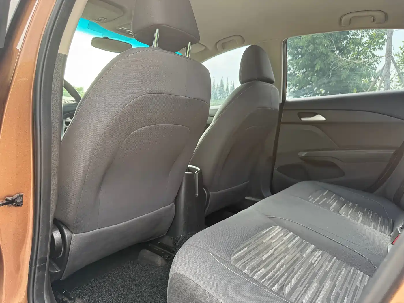 Chevrolet Cavalier 2016 1.5L Manual Enjoyment Edition фото 17