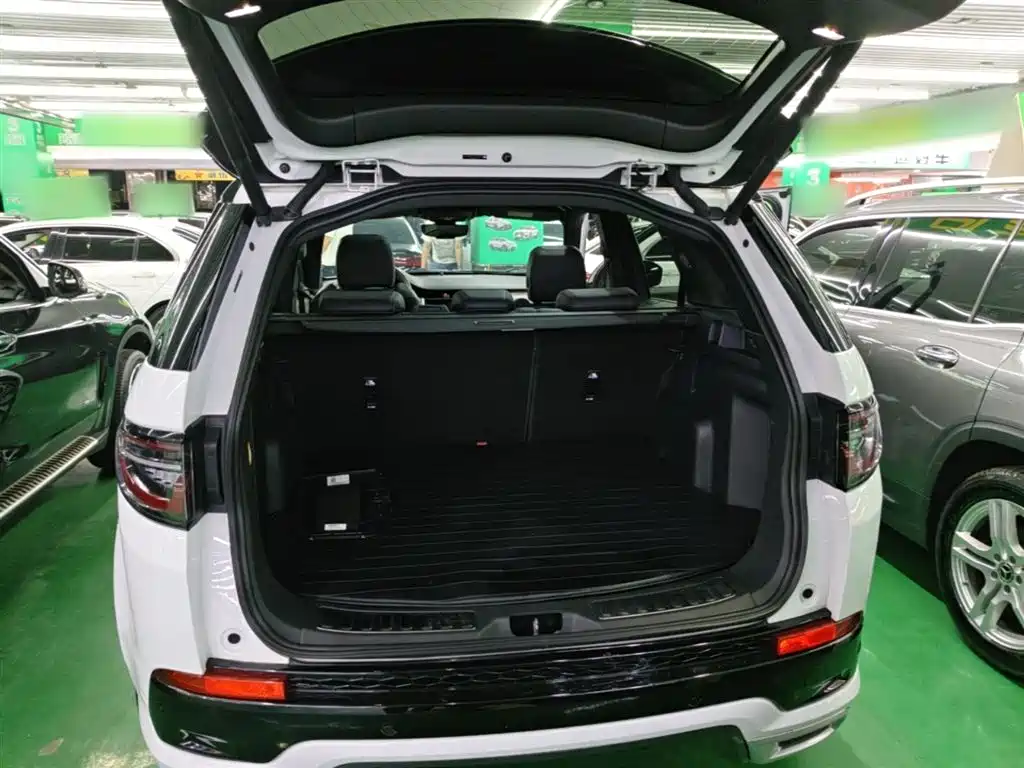 Land Rover Discovery Sport 2020 249PS R-Dynamic Performance фото 19