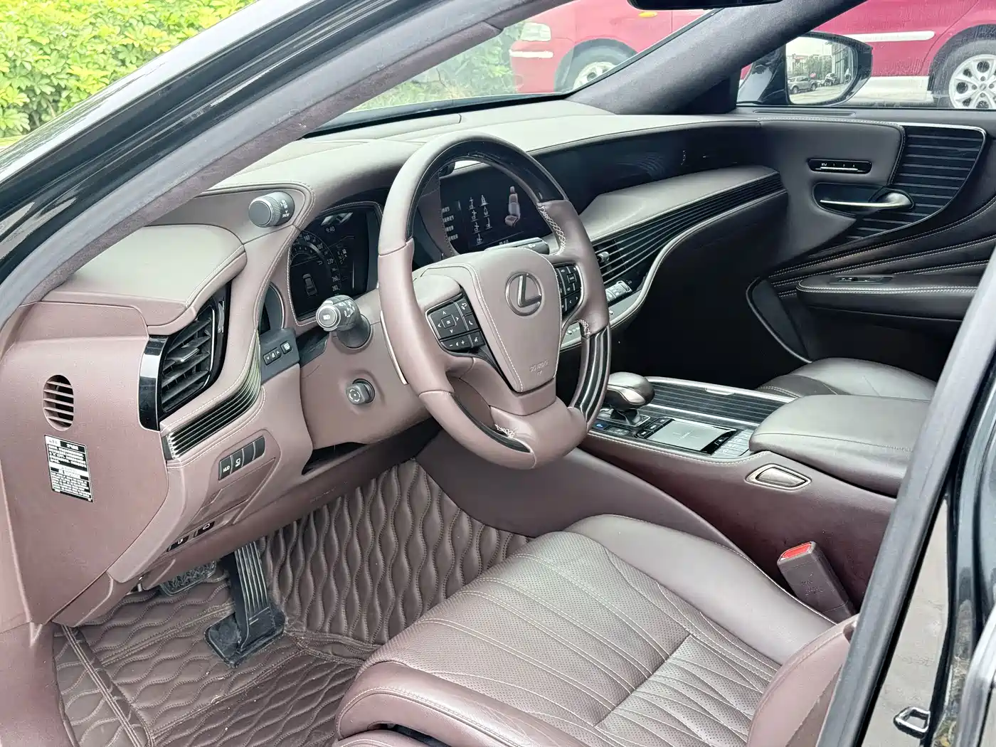 Lexus LS 2020 500h Luxury (China V) фото 16