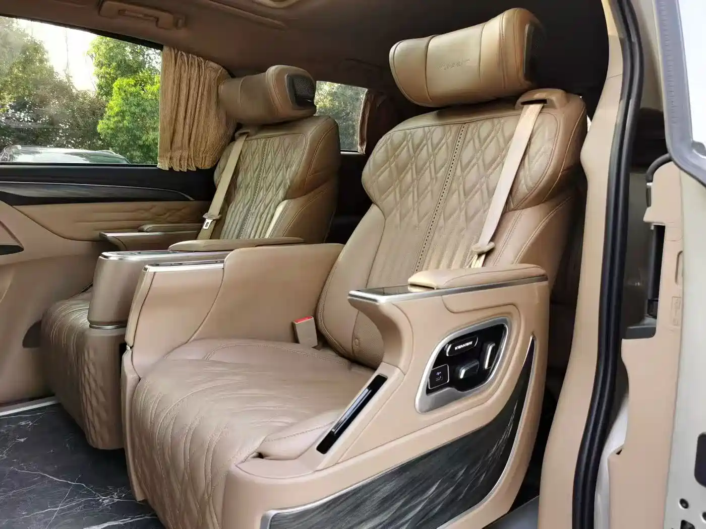 Фото 6 - Buick GL8