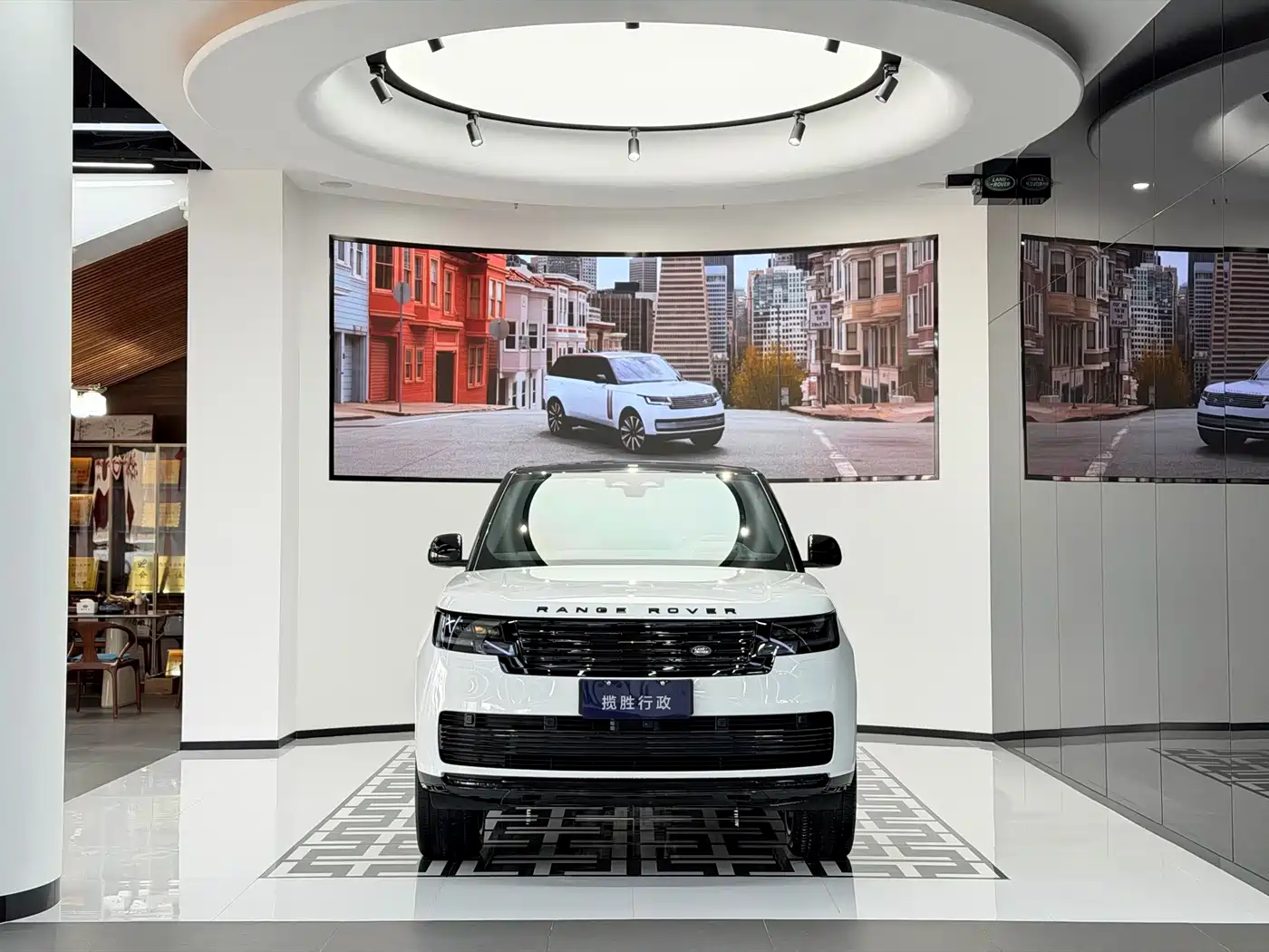 LAND ROVER RANGE ROVER