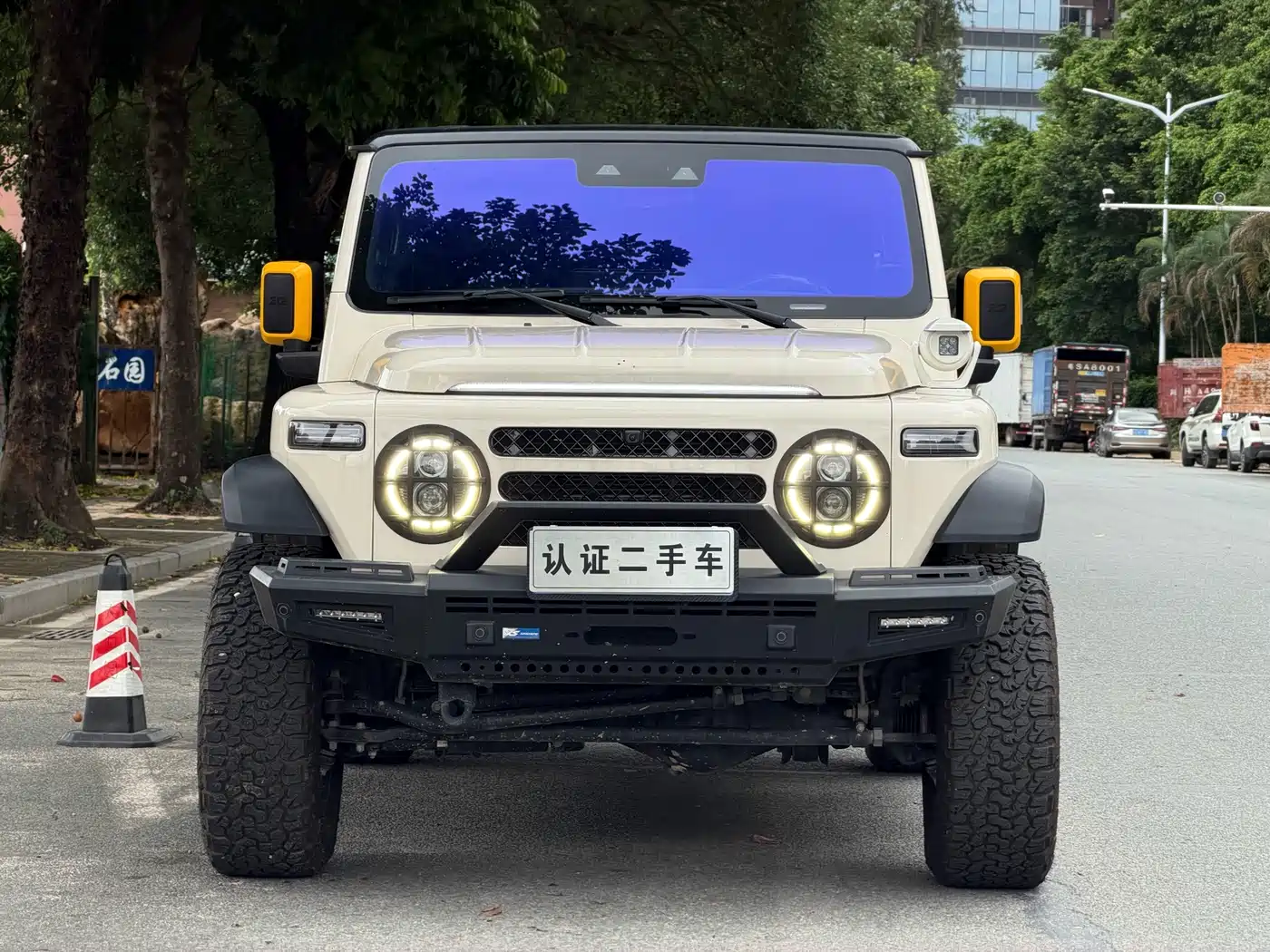 212 T01 2025 2024 2.0T Explorer