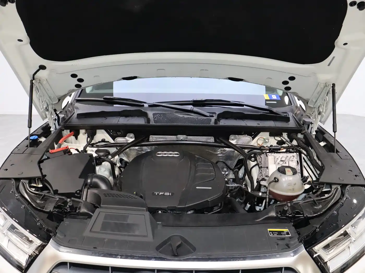 Audi Q5L 2020 40 TFSI Prestige Fashion фото 12