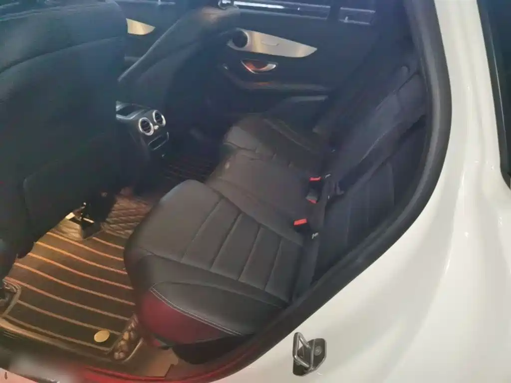 Mercedes-Benz GLC 2020 GLC 260 L 4MATIC Dynamic фото 17