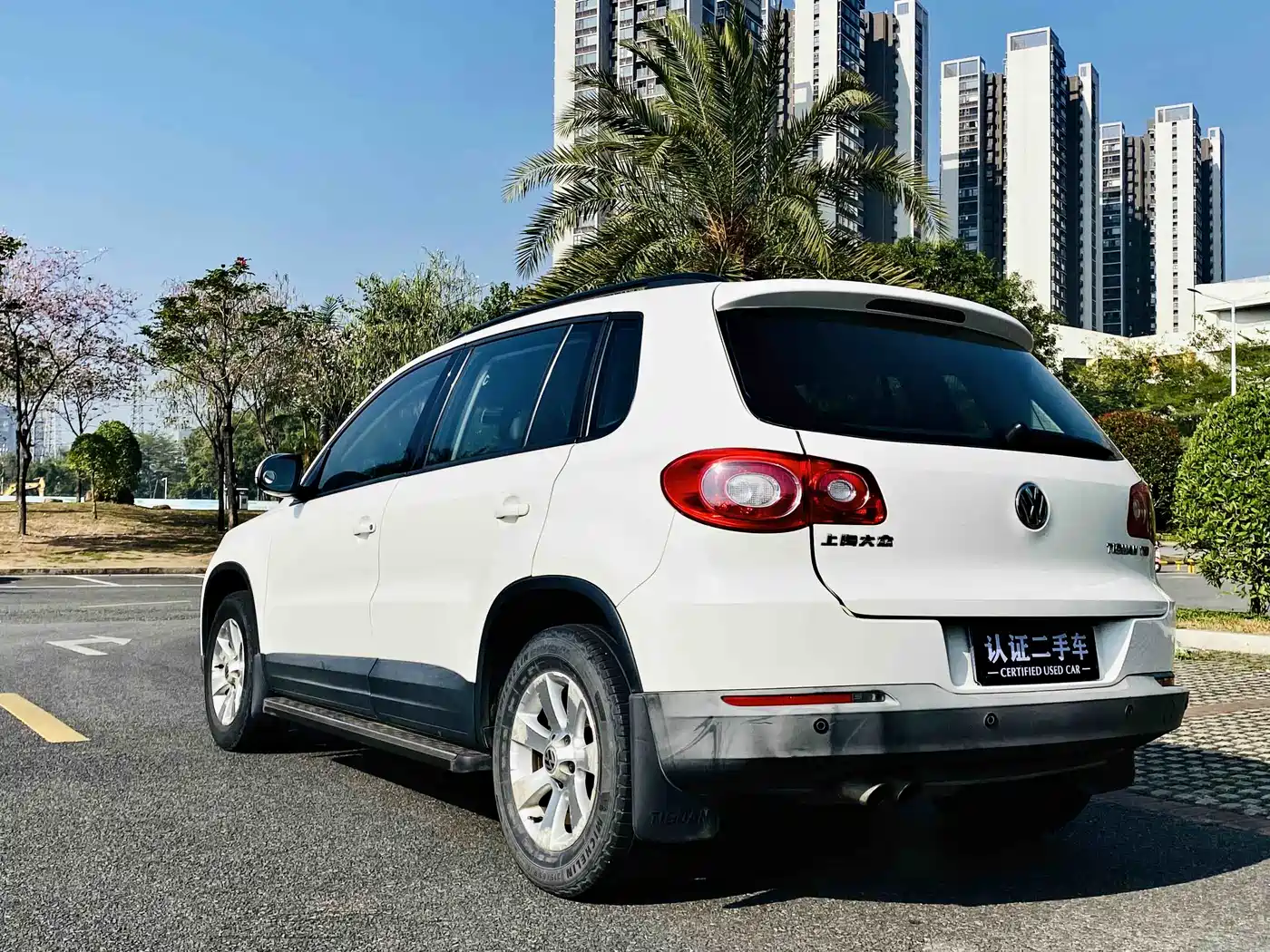 Volkswagen Tiguan 2012 1.8TSI Automatic 2WD Trend Edition фото 6