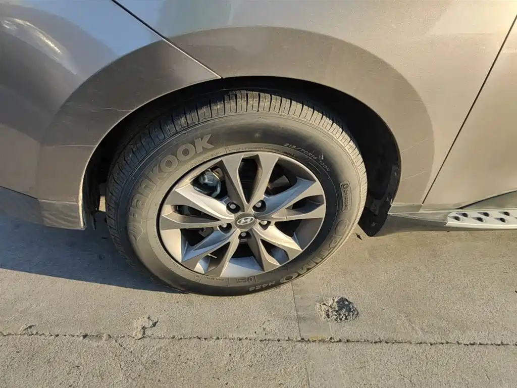 Hyundai Beijing Hyundai ix35 2015 2.0L Automatic 2WD Comfort China V фото 23