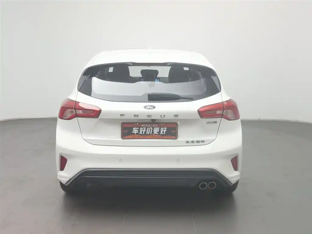 FORD FOX