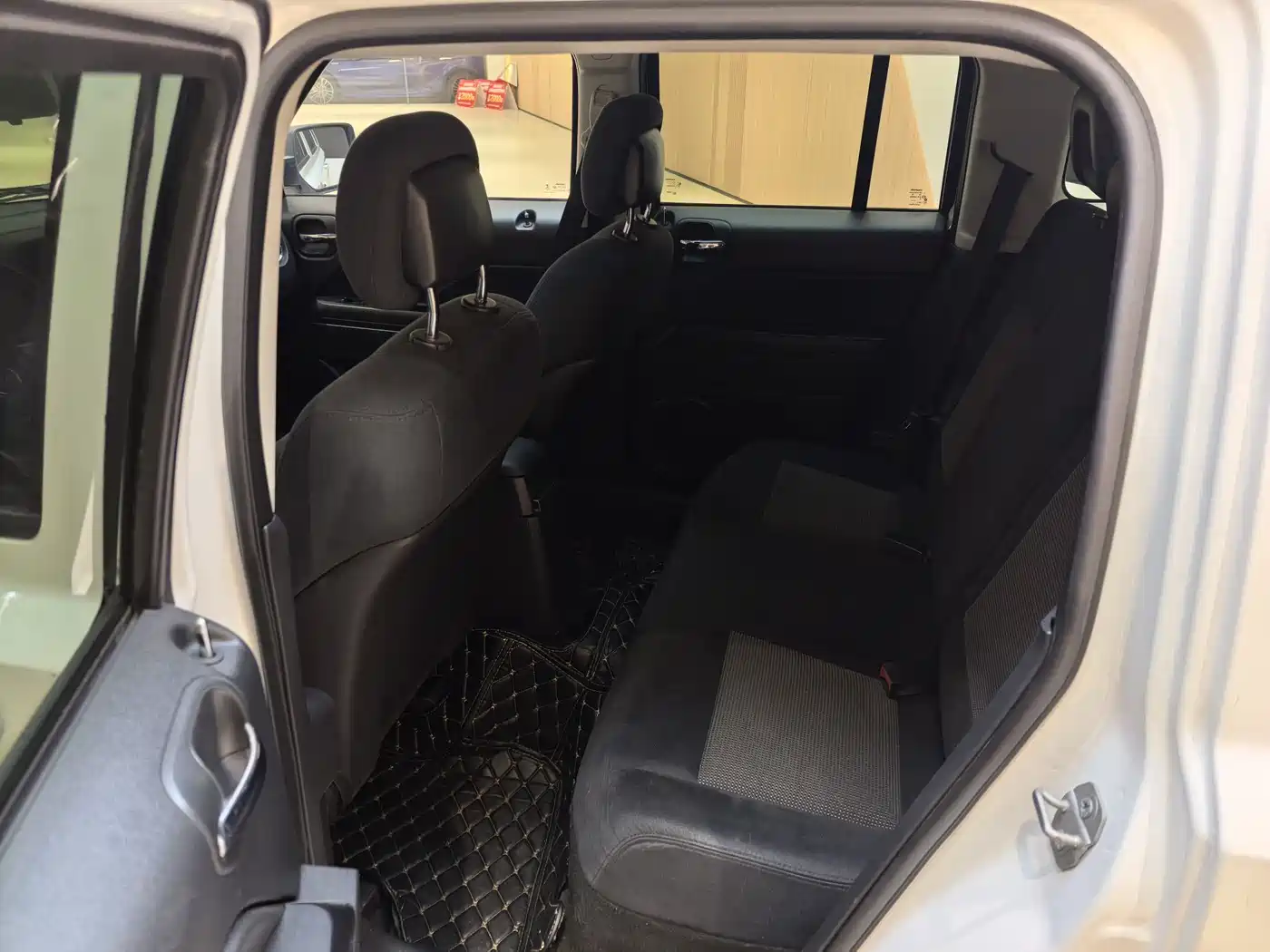 Jeep Patriot 2015 2014 2.4L Sport