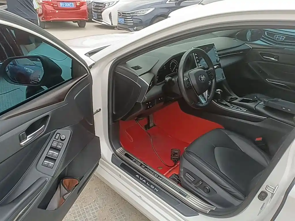 Toyota Avalon 2019 2.0L XLE Premium Edition (China VI) фото 16