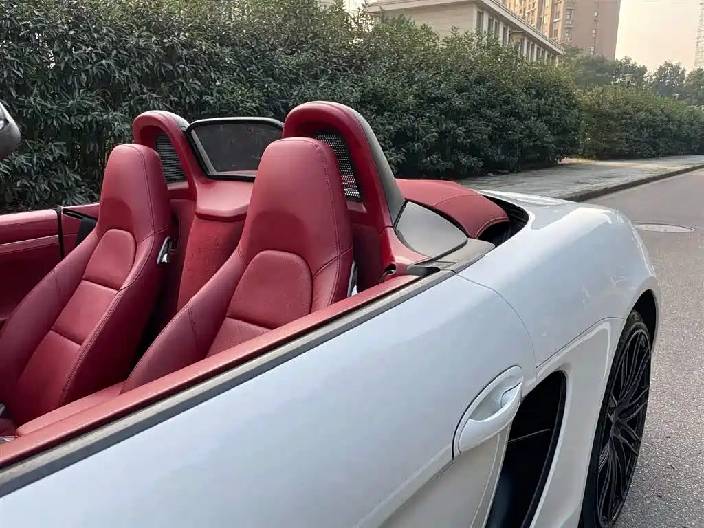 Porsche Boxster 2013 Boxster 2.7L фото 21