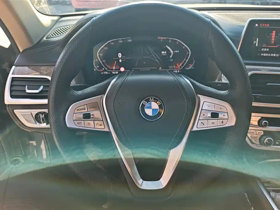 BMW 7 Series 2019 740Li Leading Luxury Package фото 15