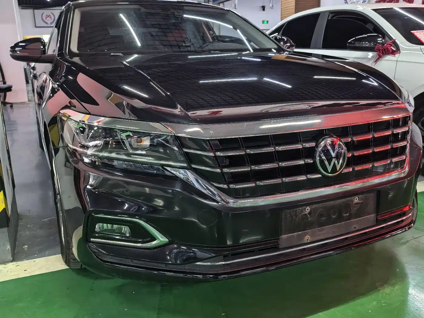 Volkswagen Passat 2021 Model 330TSI Elite Edition фото 2