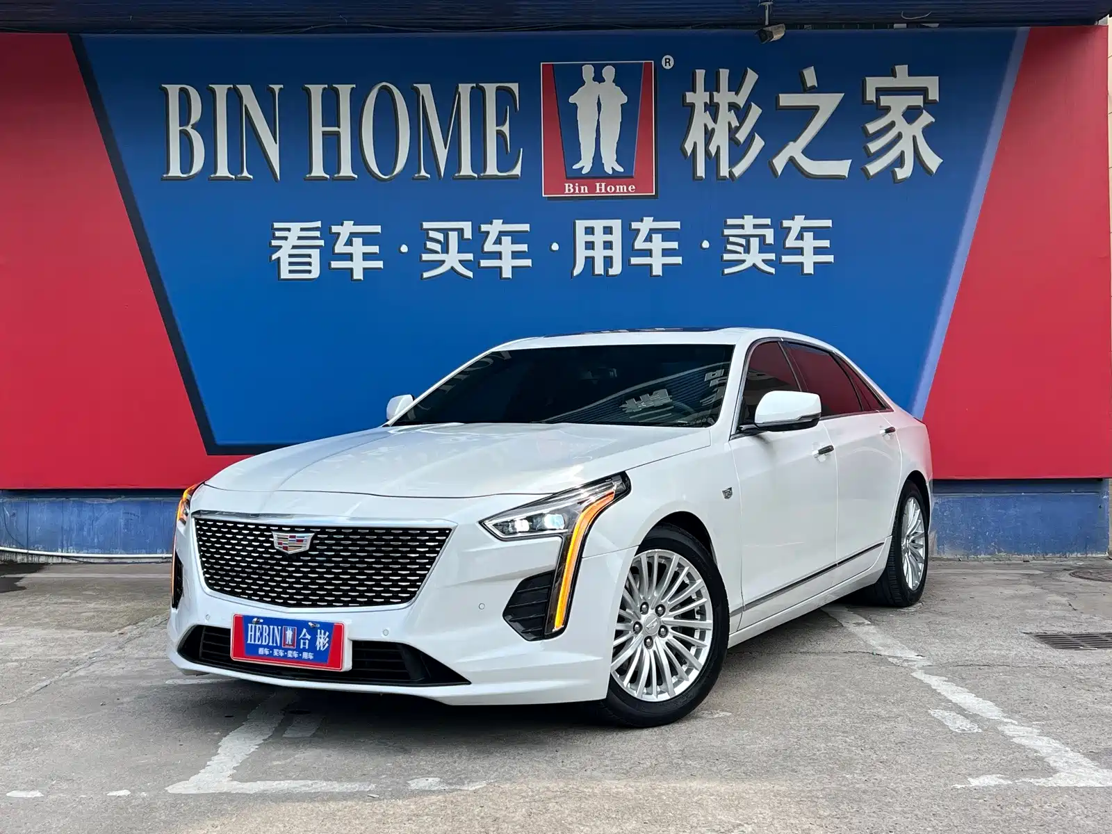 Фото 1 - Cadillac CT6