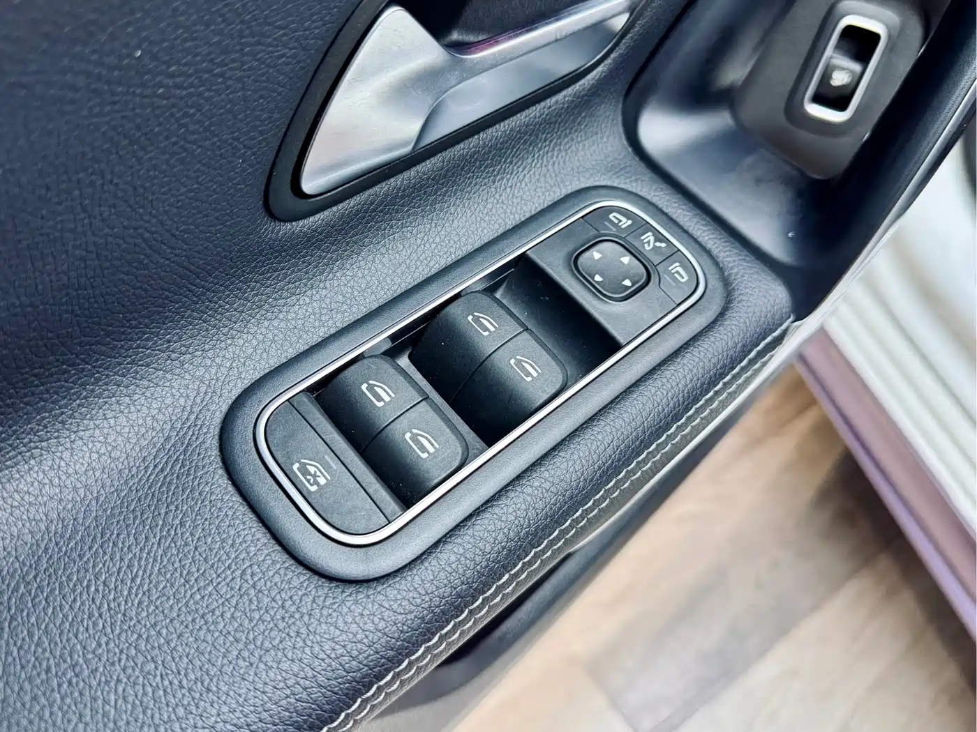 Mercedes-Benz A-Class 2022 Facelift III A 200 L Sport Sedan Fashion фото 16
