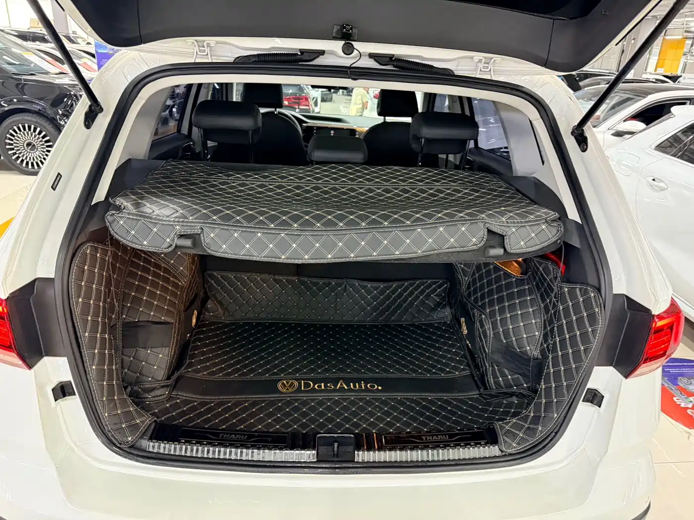 Volkswagen Tharu 2022 280TSI FWD Luxury Edition фото 10