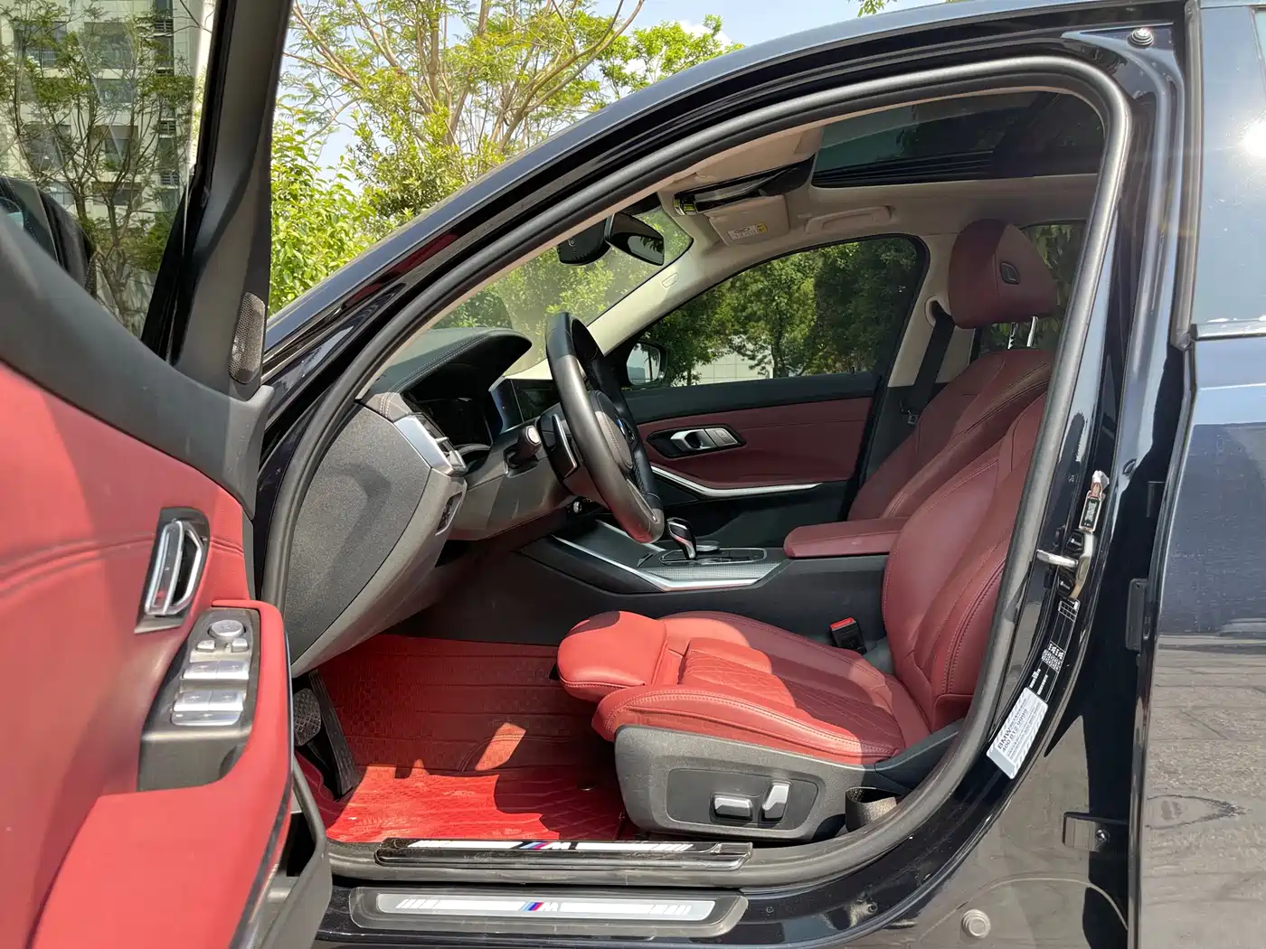BMW 3 Series 2022 325Li M Sport Shadow Edition фото 8