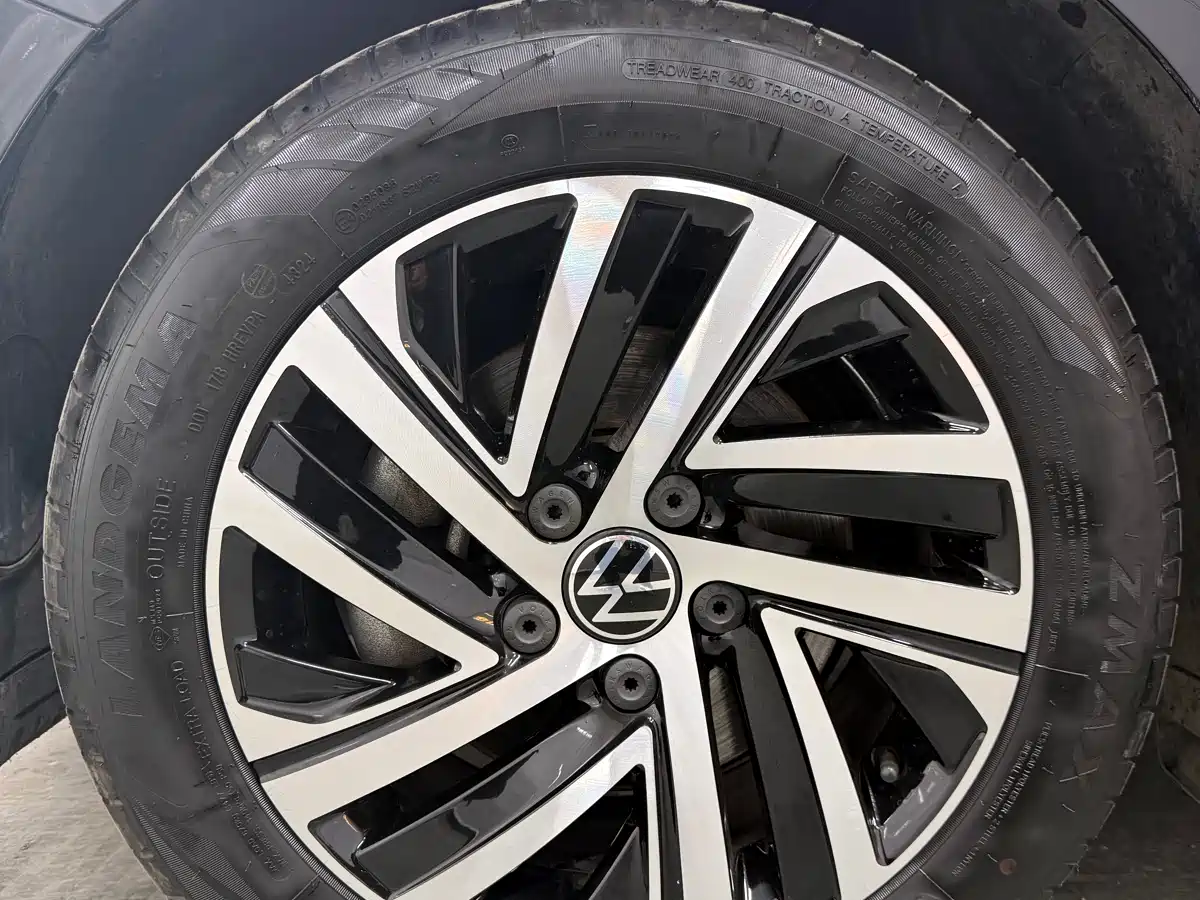 Volkswagen Lavida 2022 280TSI DSG Comfort Edition фото 19