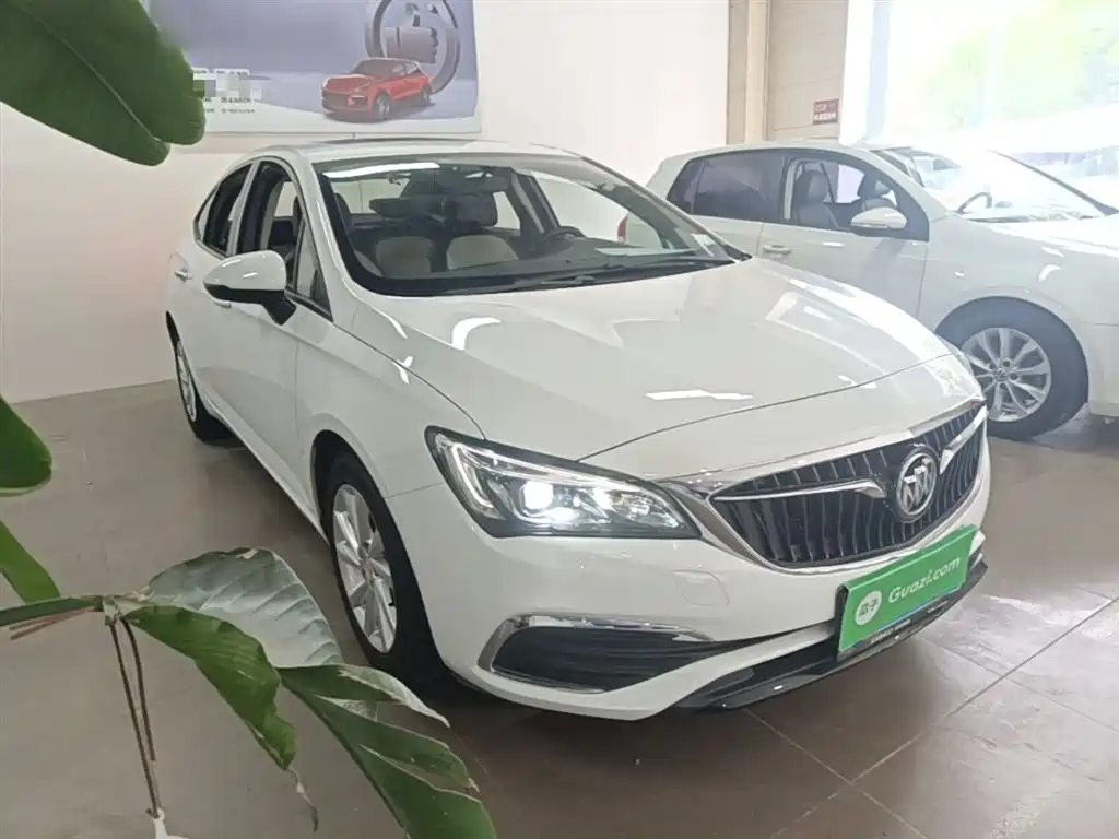 Buick Verano 2019 Sedan 15S Auto Leading фото 4