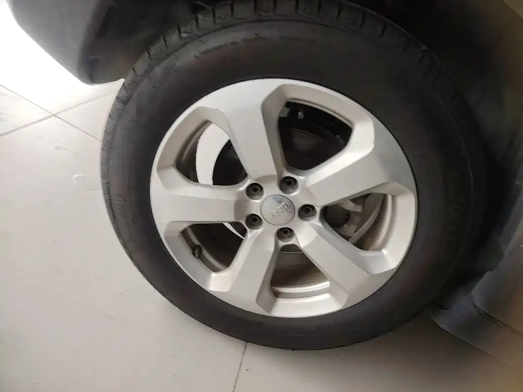 Фото 21 - Jeep Compass