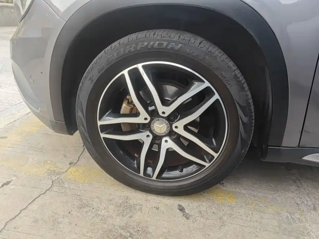 Mercedes-Benz GLA 2015 2015 GLA 200 Fashion