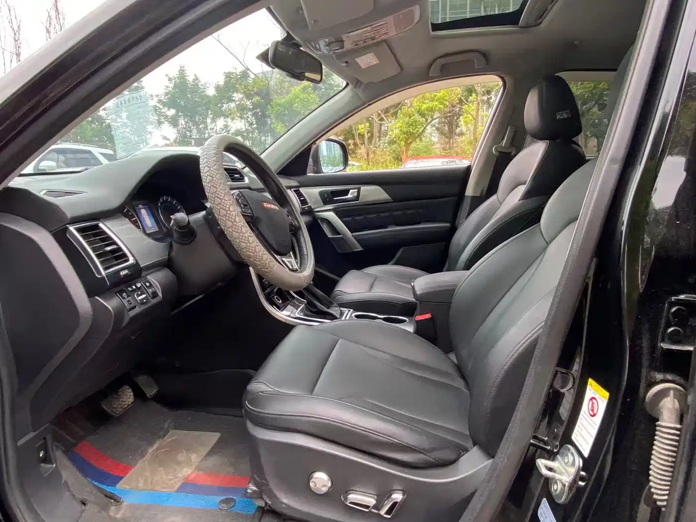 Photo 6 - Haval H2