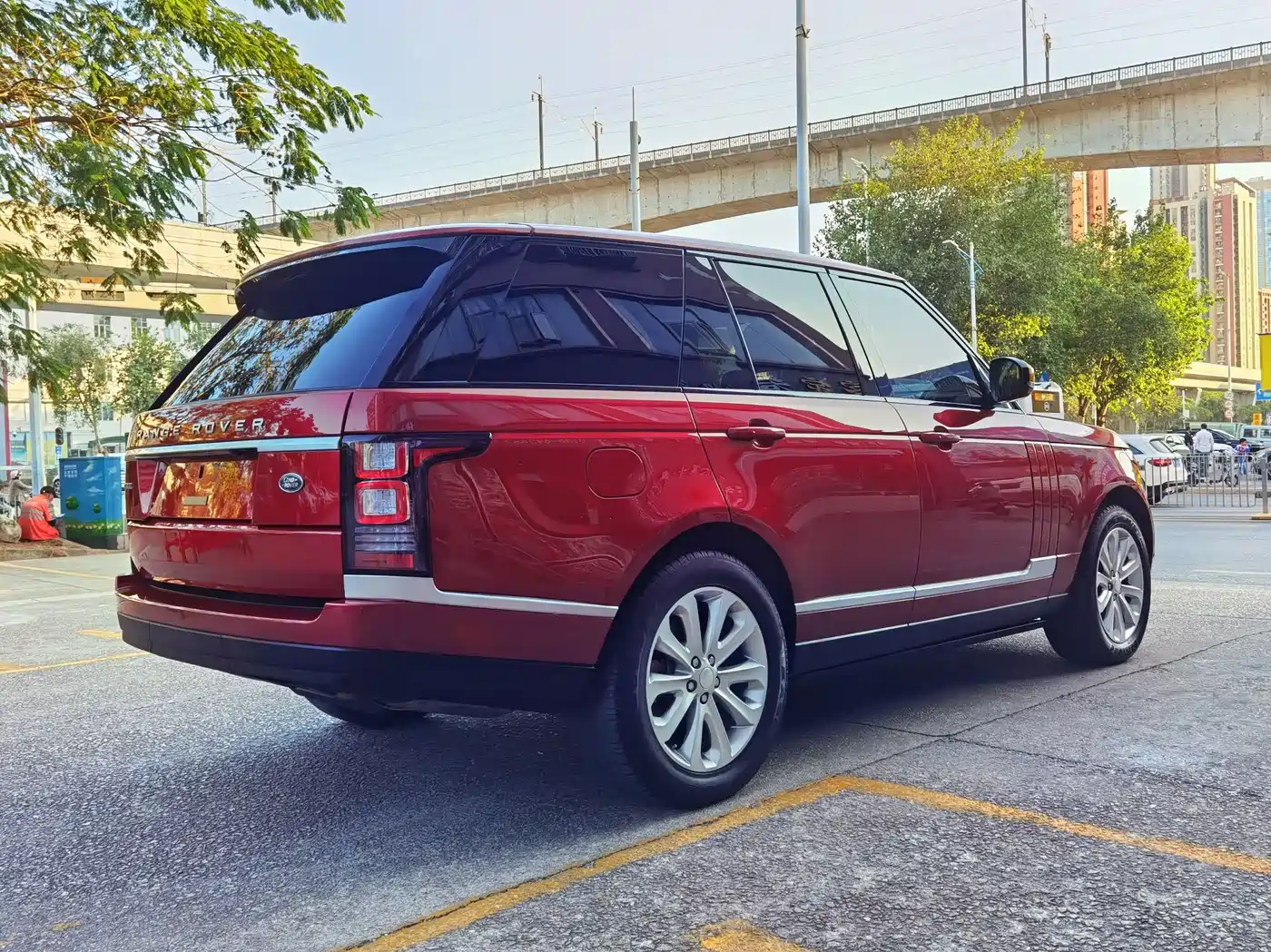 Land Rover Range Rover 2014 Facelift 3.0 SC V6 Vogue фото 8