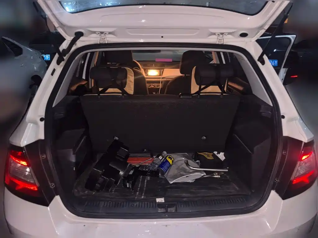 Škoda Fabia 2017 2017 1.4L Auto Car Enjoy Edition