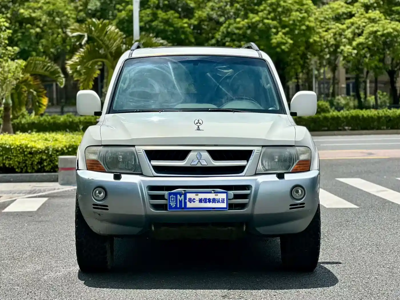 Mitsubishi Pajero 2006 2006 Model 3.0L AT GLX
