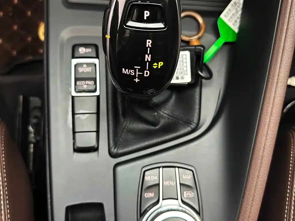 BMW X1 2022 sDrive20Li Fashion фото 13