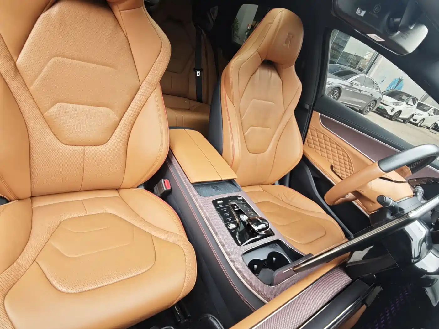 BYD Han 2022 DM-i 121KM Premium Edition фото 13