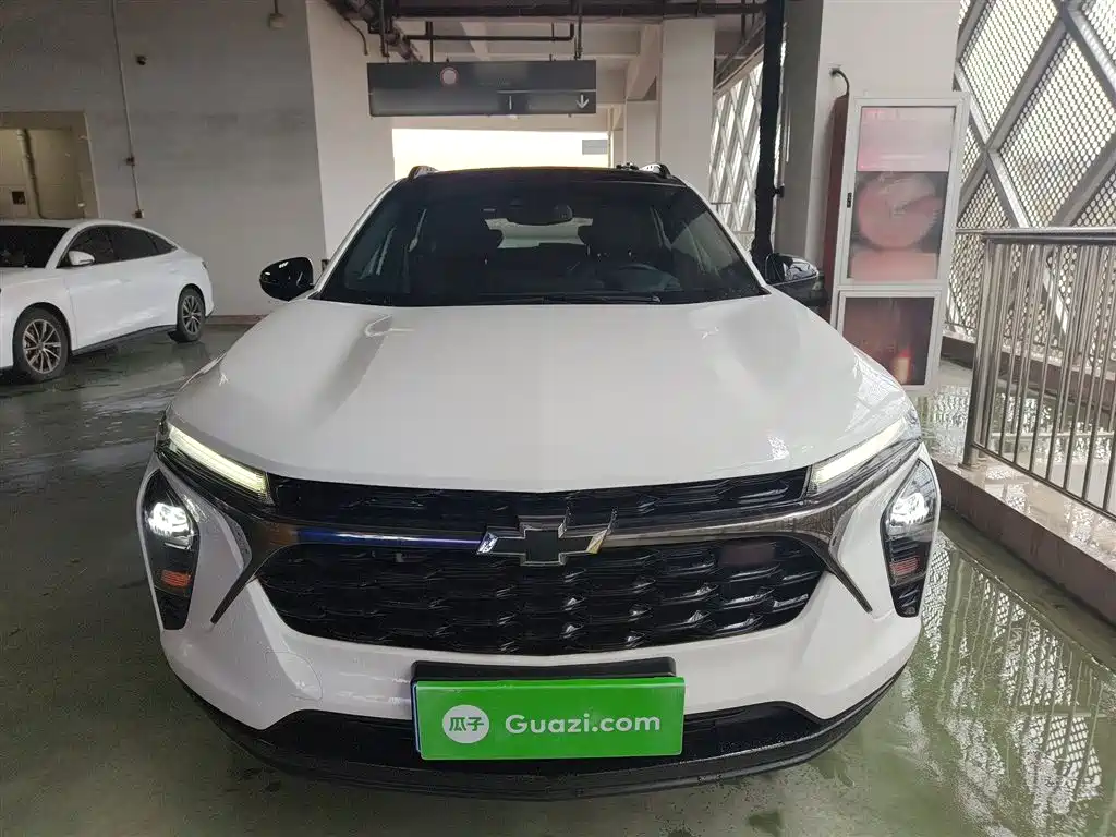 Chevrolet Seeker 2022 1.5T CVT RS Bee Trend Edition фото 3