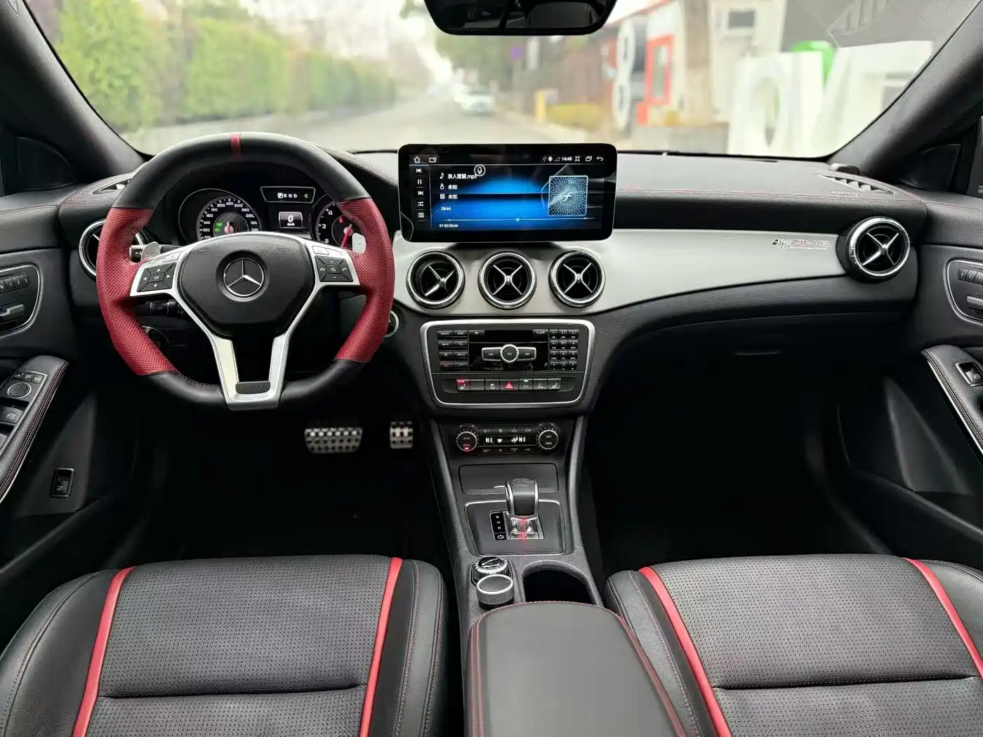 Mercedes-Benz CLA AMG 2014 AMG CLA 45 4MATIC фото 4
