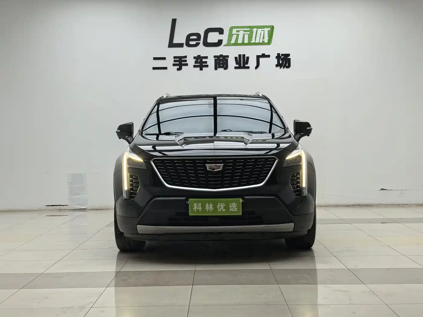 CADILLAC XT4
