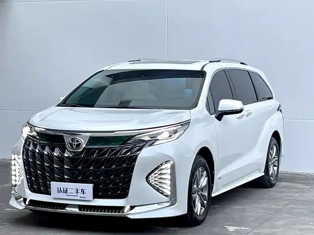 Toyota Sienna 2024 2.5L Hybrid Comfort Edition