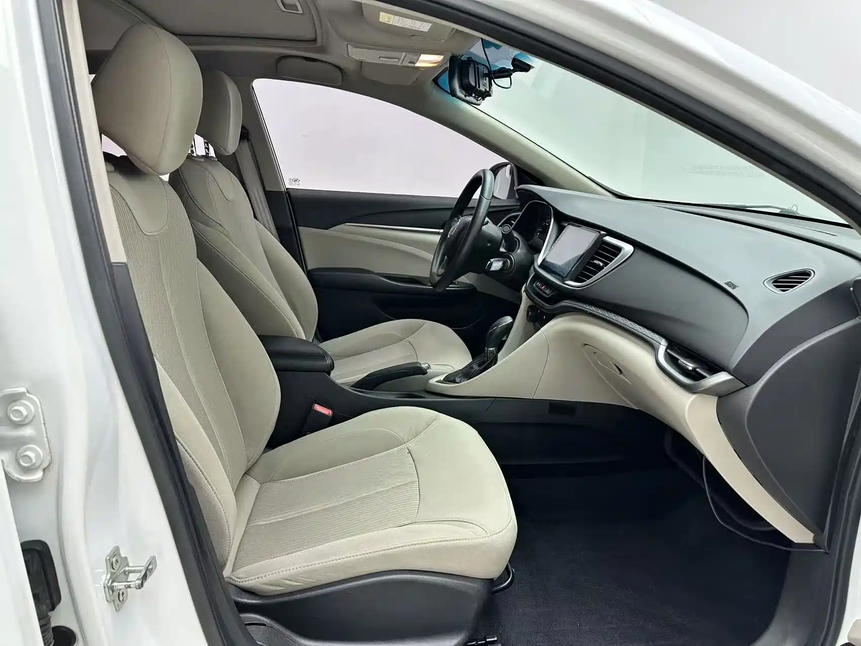 Фото 4 - Buick Excelle